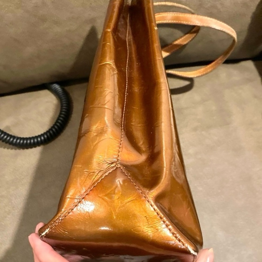 Louis Vuitton Tote Bag Authentic - Picture 4 of 11